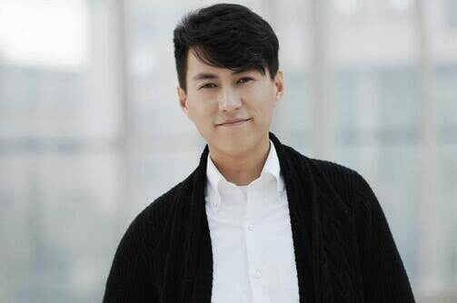 靳东爆料娱乐圈事件视频,揭秘明星背后的真实故事